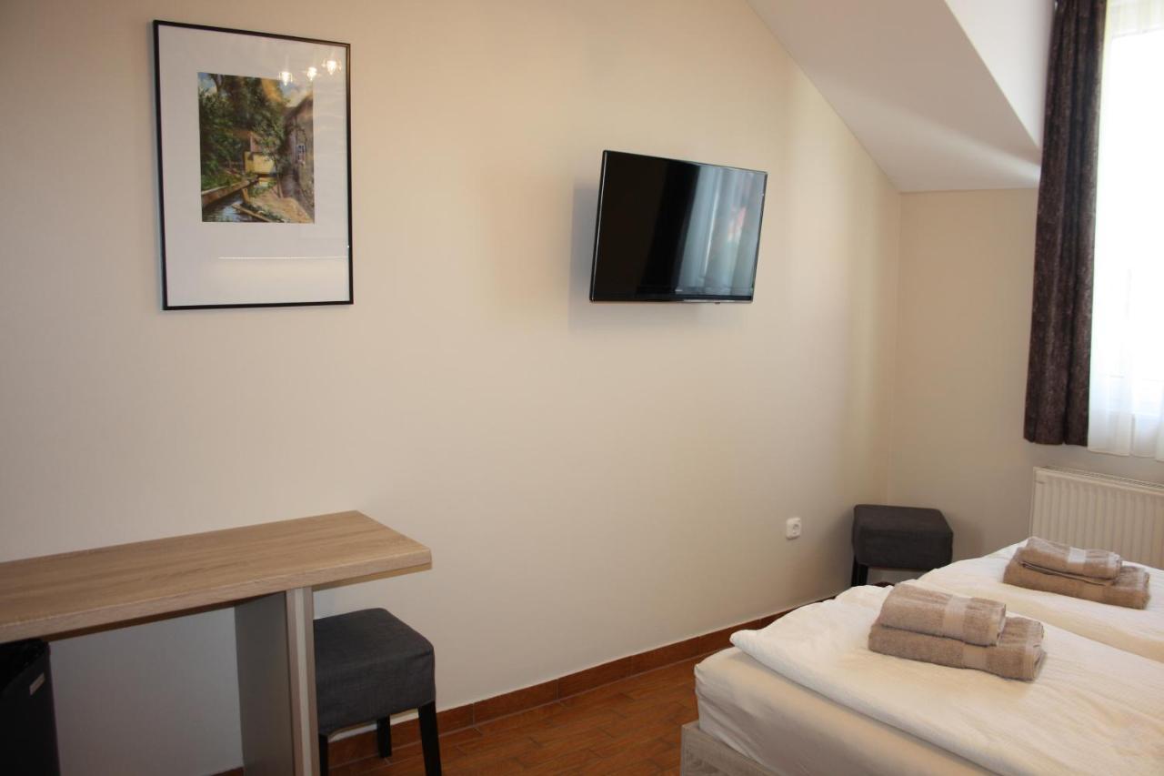 Polus 3* Sopron