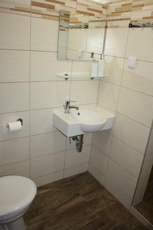 Polus Couette-café Sopron