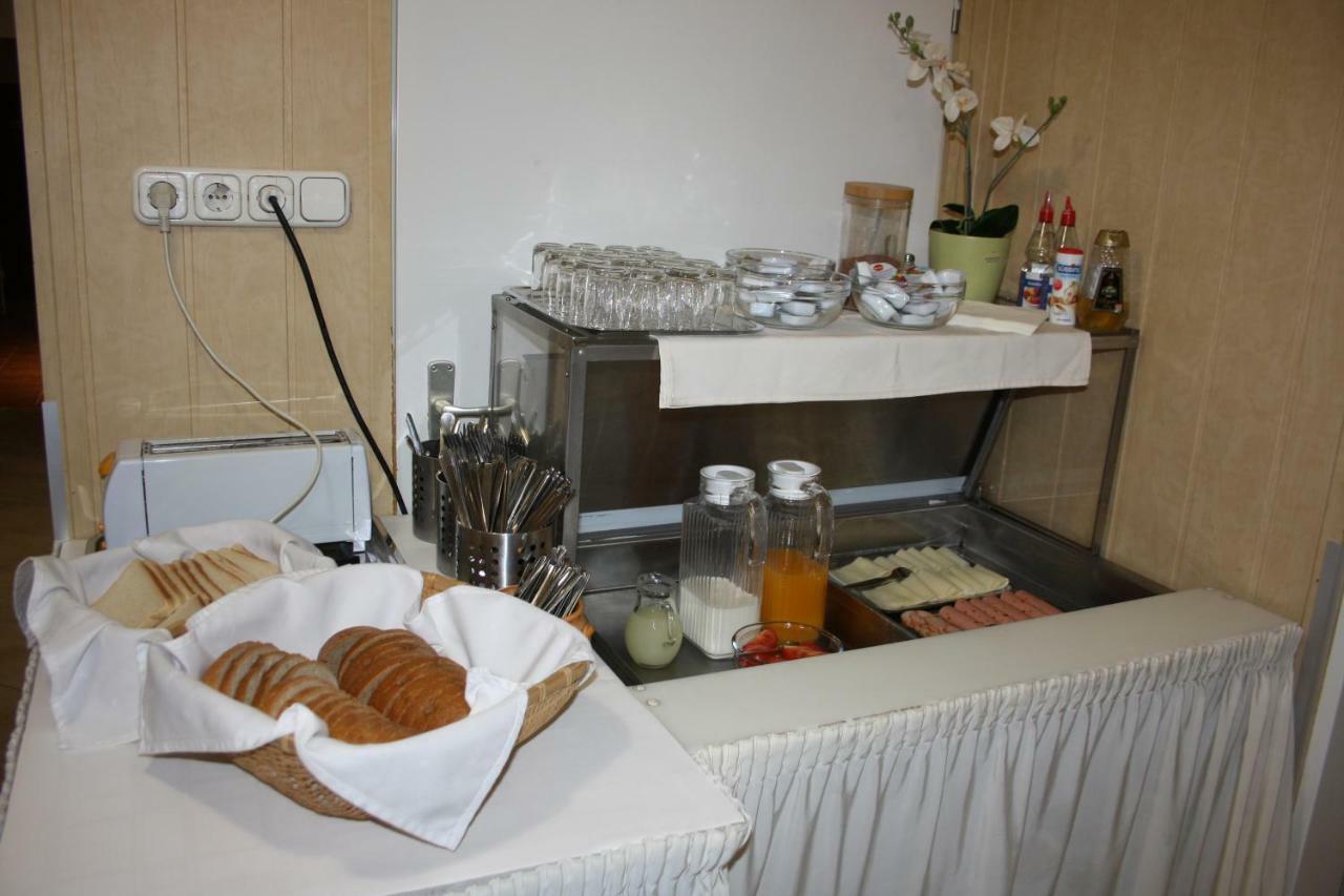 Polus Couette-café Sopron